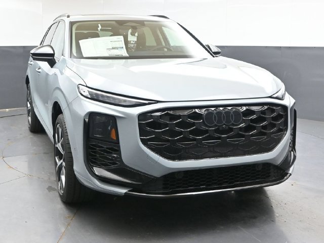 New 2026 Audi Q3 quattro 2.0T AWD/4WD image 8