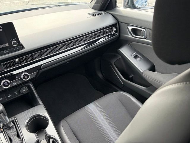 Certified 2025 Honda Civic Sport image 32