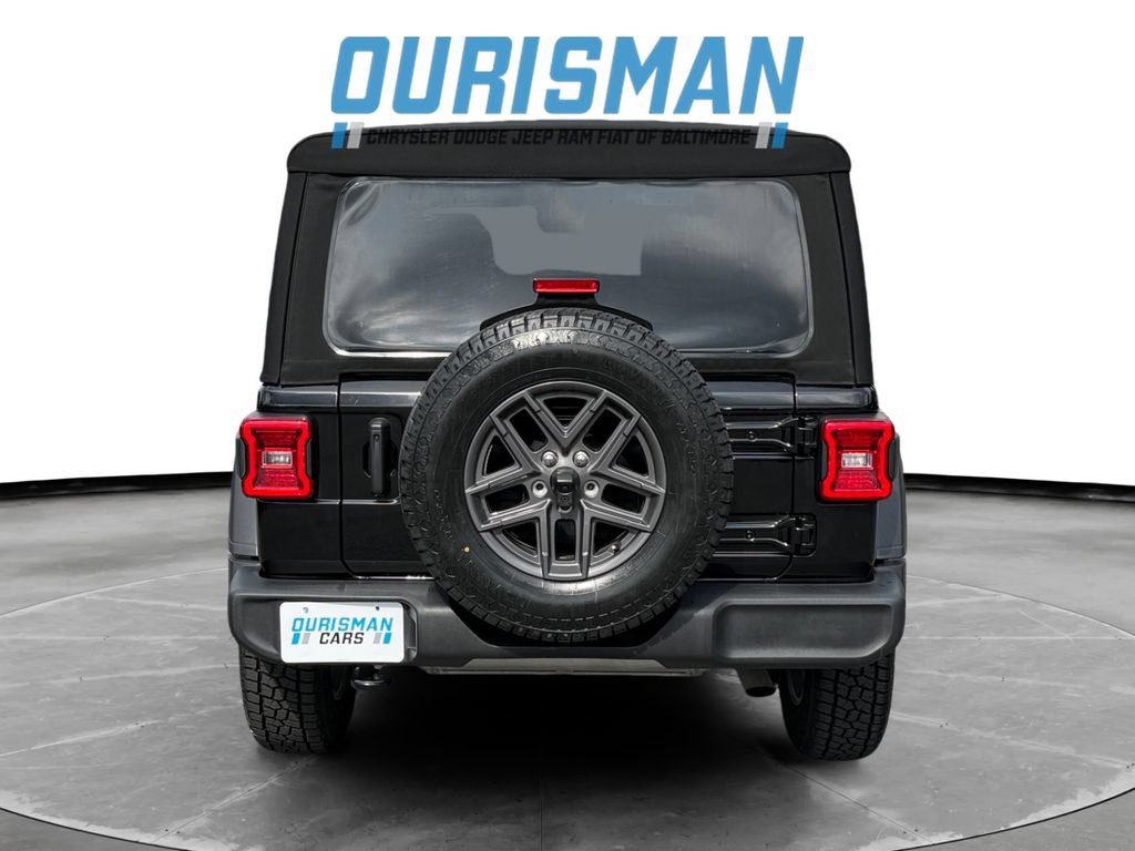 Used 2024 Jeep Wrangler Unlimited Sport AWD/4WD image 5