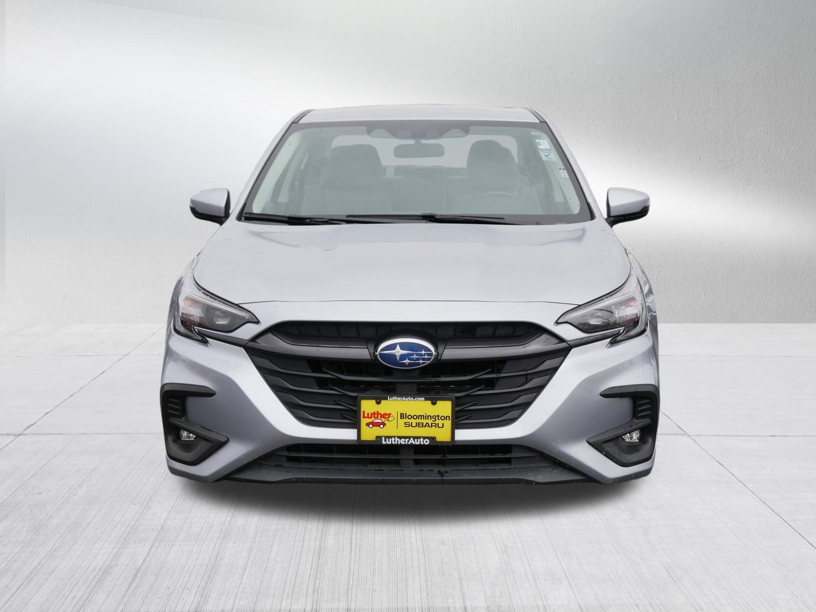Certified 2025 Subaru Legacy Premium AWD/4WD image 2
