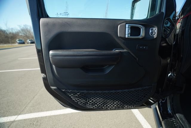 Used 2018 Jeep Wrangler Sport S image 13