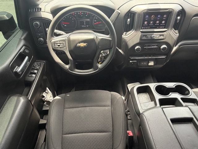 Used 2022 Chevrolet Silverado 2500 Custom w/ Custom Convenience Package AWD/4WD image 17