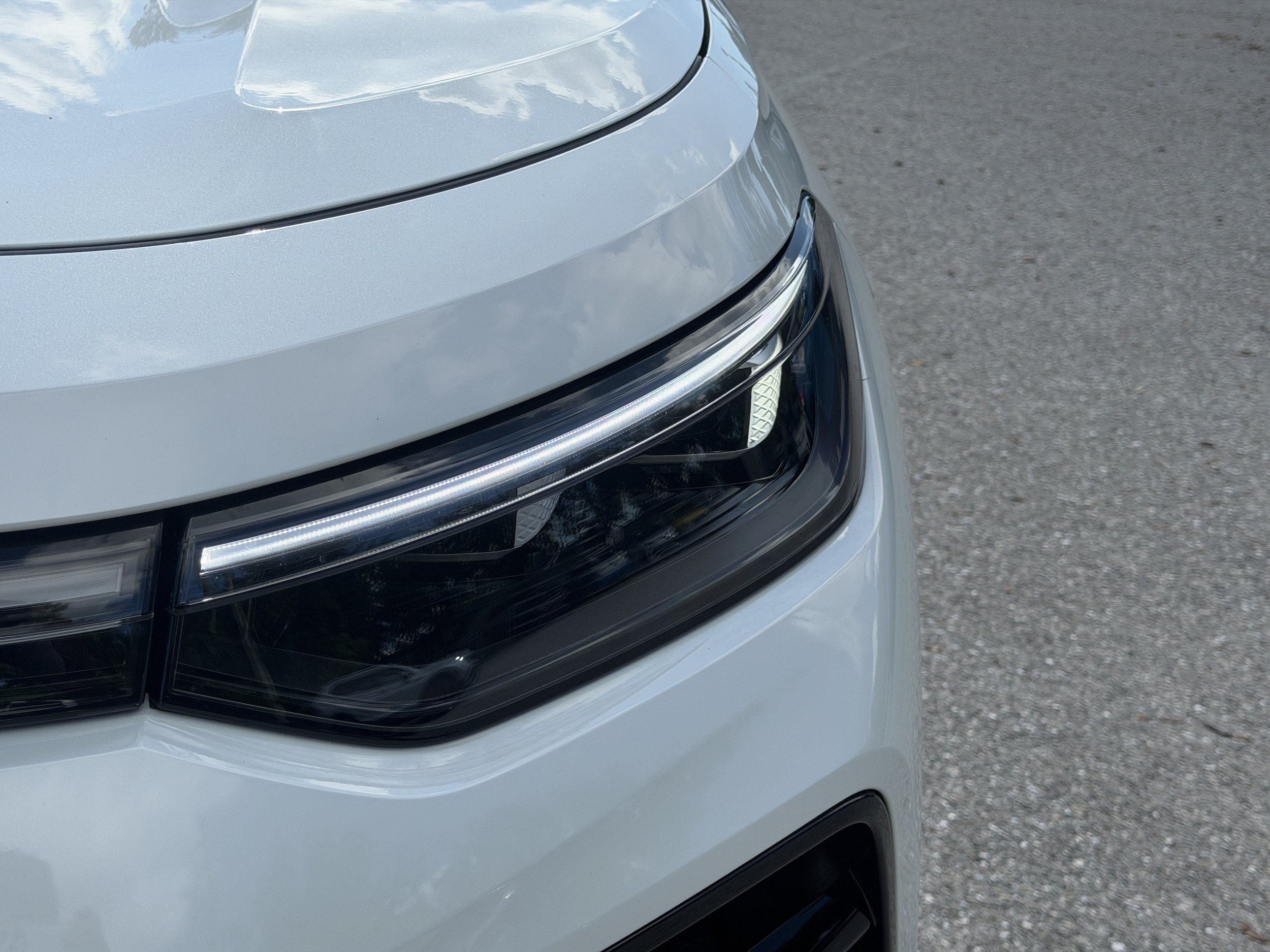 New 2026 Volkswagen Tiguan SEL R-Line AWD/4WD image 10
