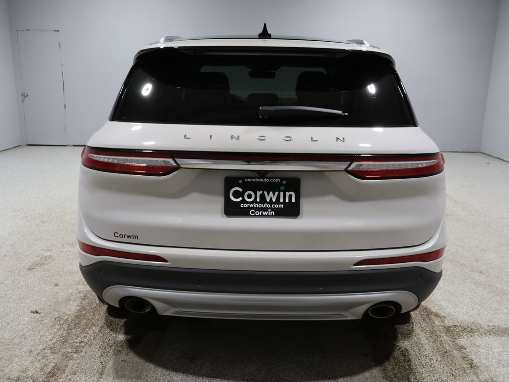 Used 2022 Lincoln Corsair Reserve w/ Equipment Group 201A image 3