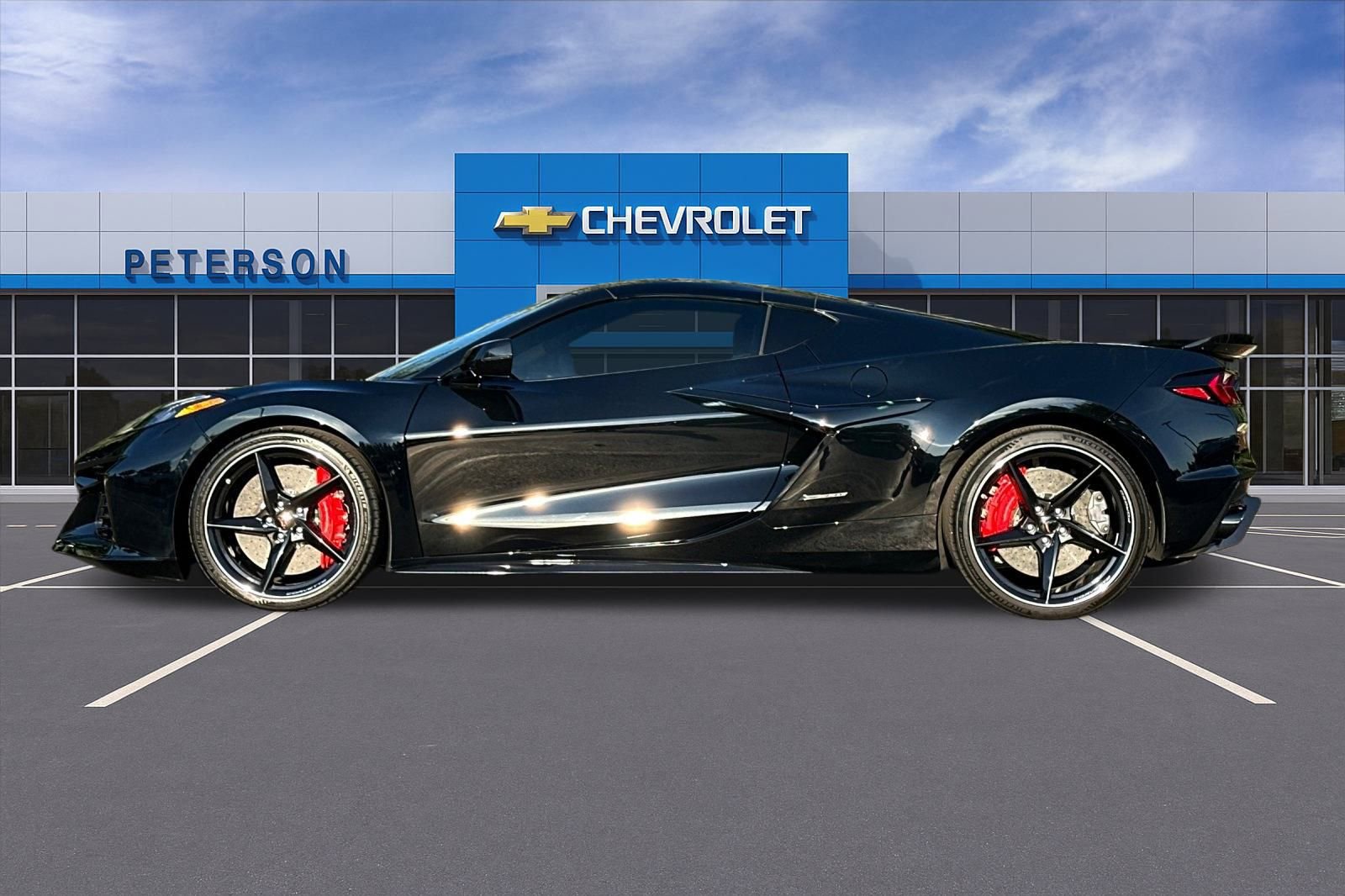 Used 2025 Chevrolet Corvette E-Ray w/ Stealth Interior Trim Package image 7