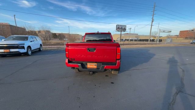 Used 2025 Toyota Tacoma TRD Off-Road image 7