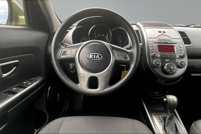 Used 2011 Kia Soul + w/ Audio Pkg FWD image 8