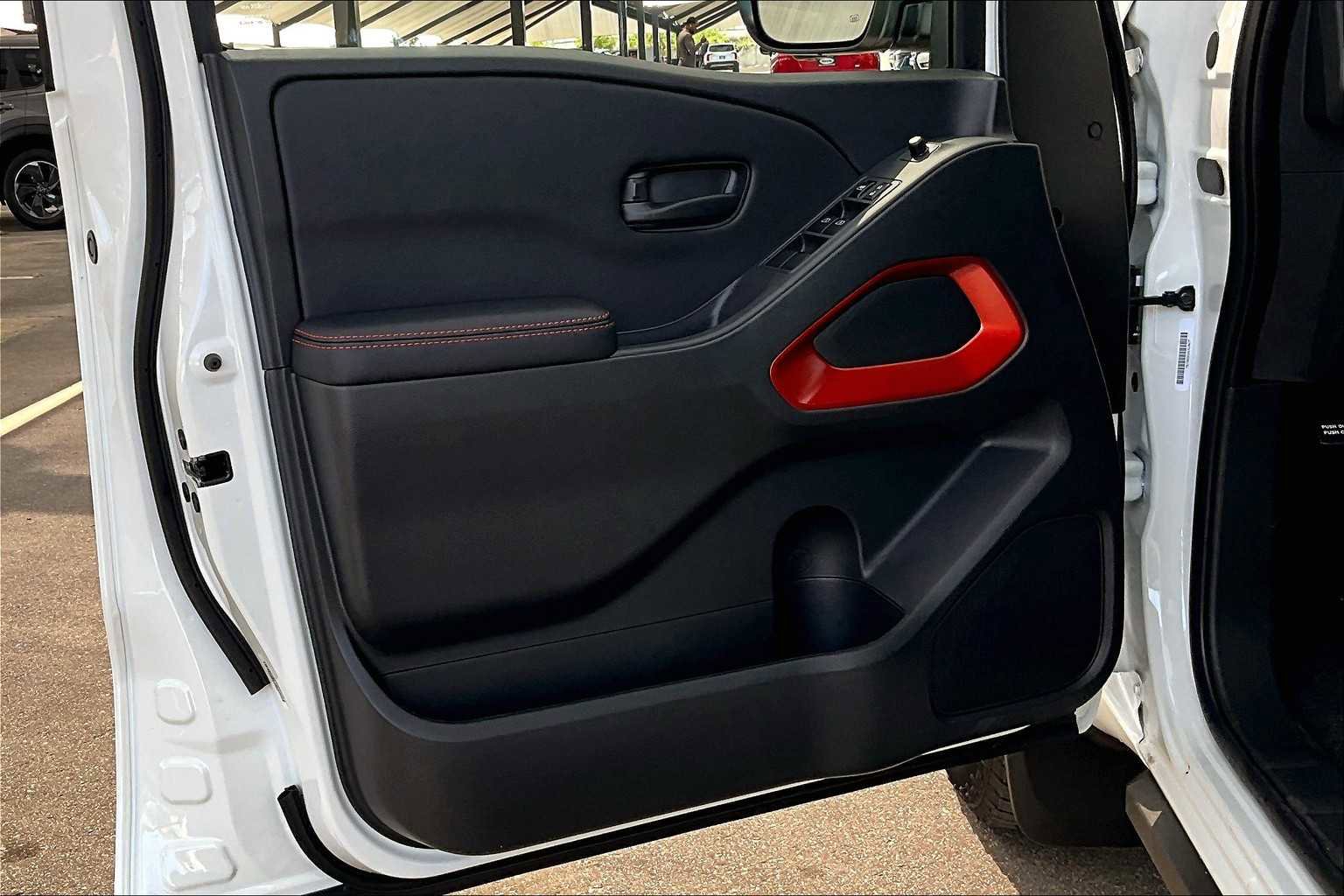 New 2026 Nissan Frontier Pro-X image 13