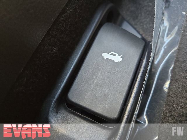 Used 2024 Toyota Corolla LE image 17