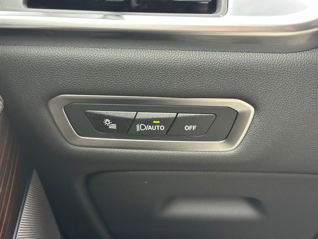 New 2026 BMW X7 xDrive40i image 17