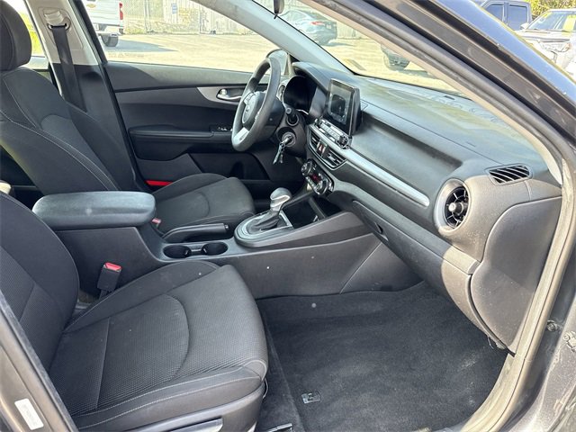 Used 2019 Kia Forte LXS image 13