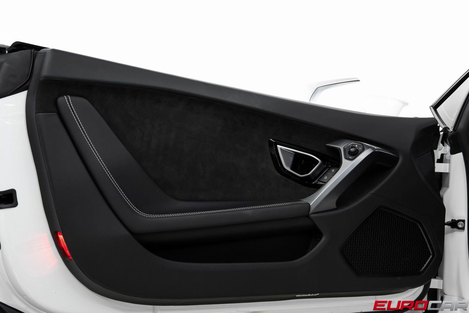 Used 2018 Lamborghini Huracan LP 580-2 image 24