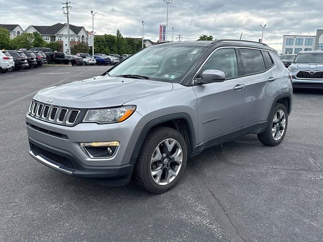 Used 2018 Jeep Compass Limited AWD/4WD image 3