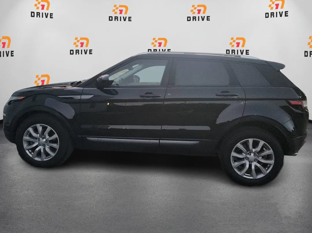 Used 2017 Land Rover Range Rover Evoque SE AWD/4WD image 8