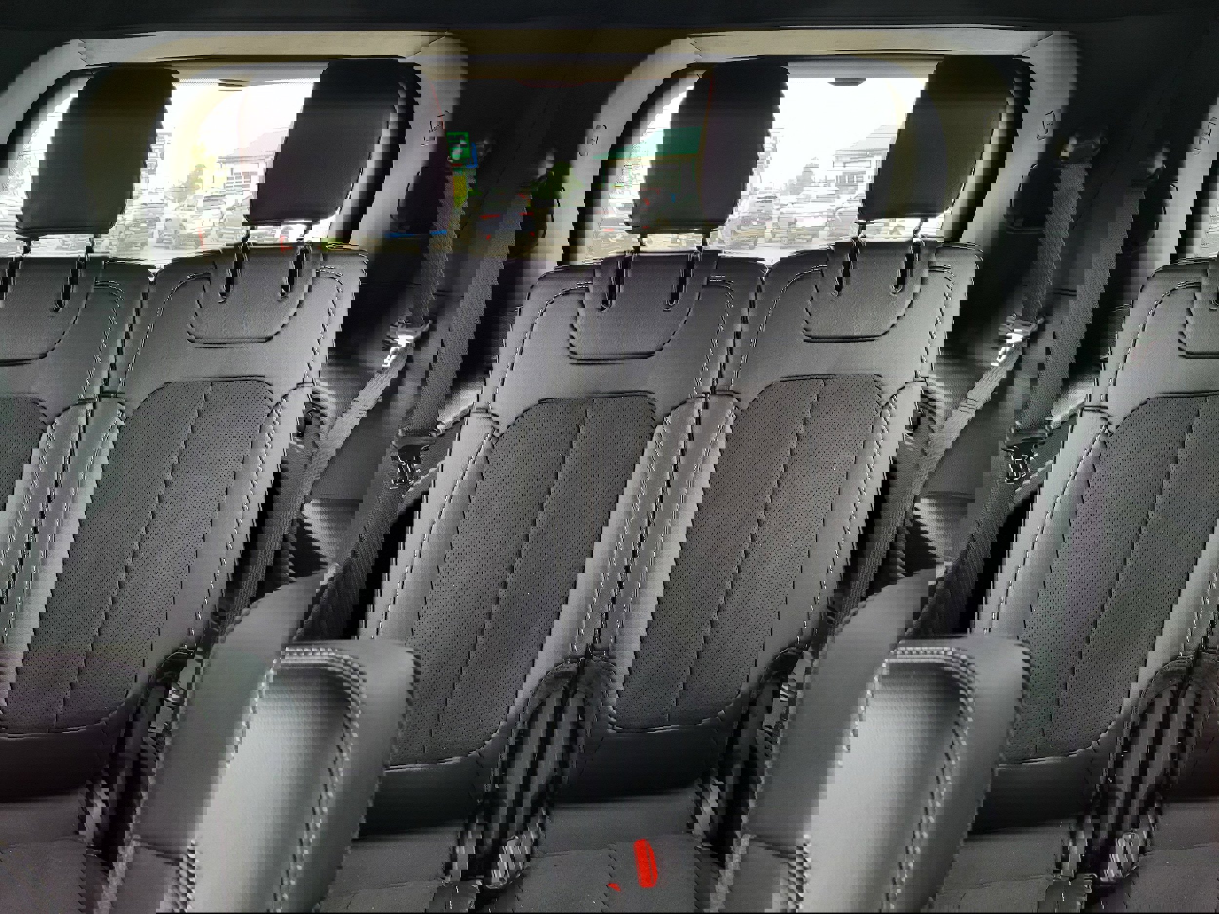 New 2025 Jeep Grand Cherokee L Altitude image 20