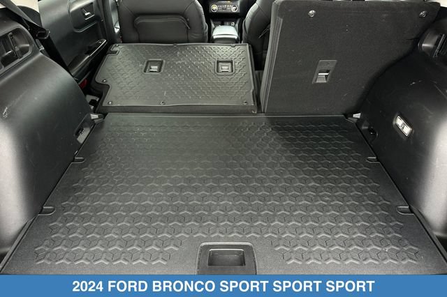 Used 2024 Ford Bronco Sport Badlands AWD/4WD image 17