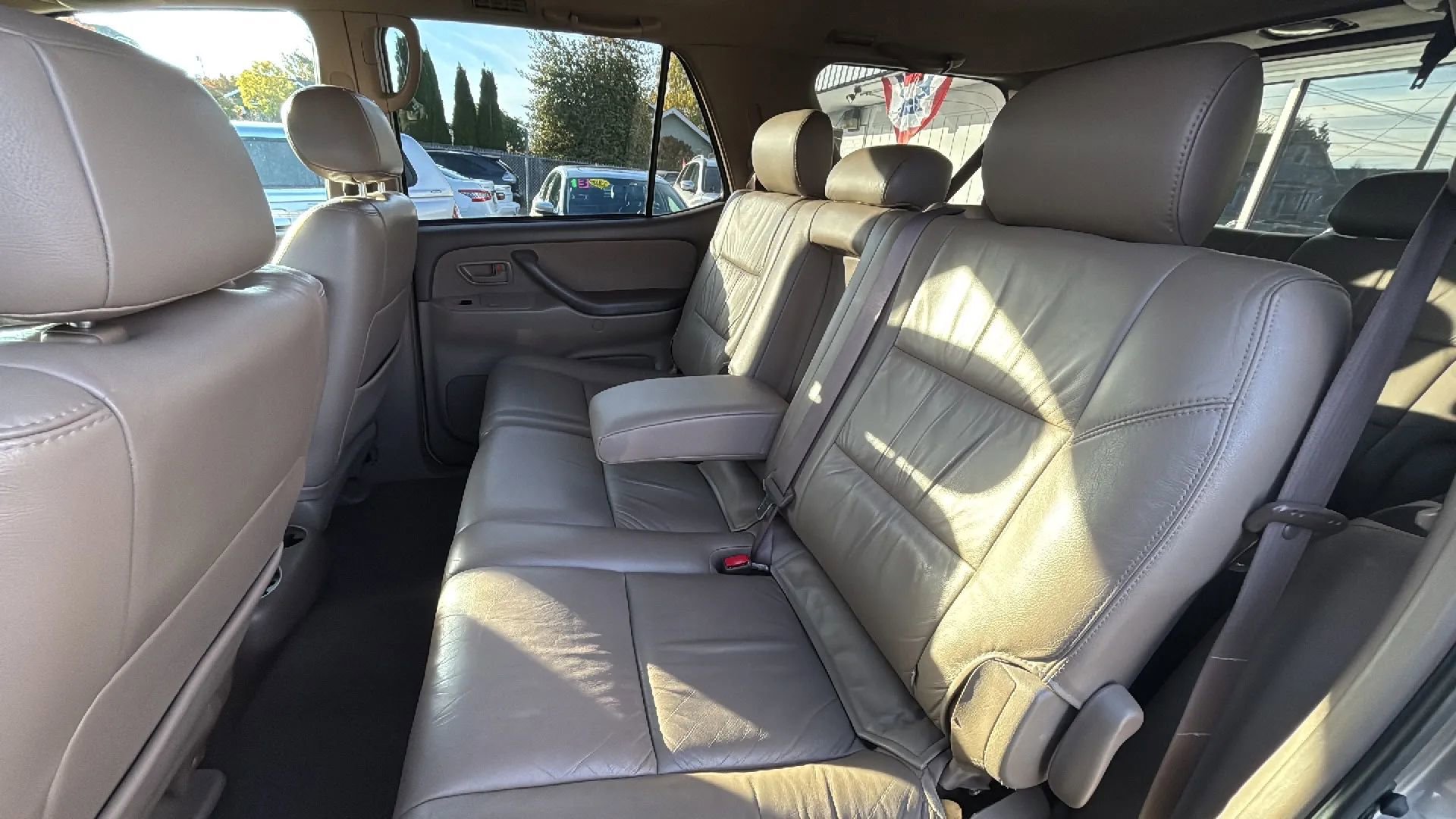 Used 2002 Toyota Sequoia SR5 image 22