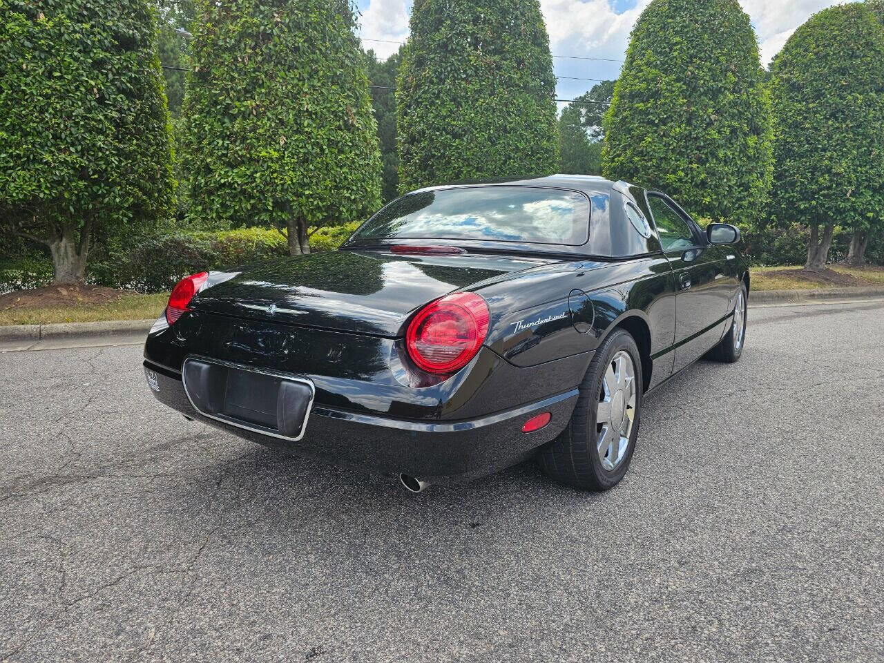 Used 2003 Ford Thunderbird image 5