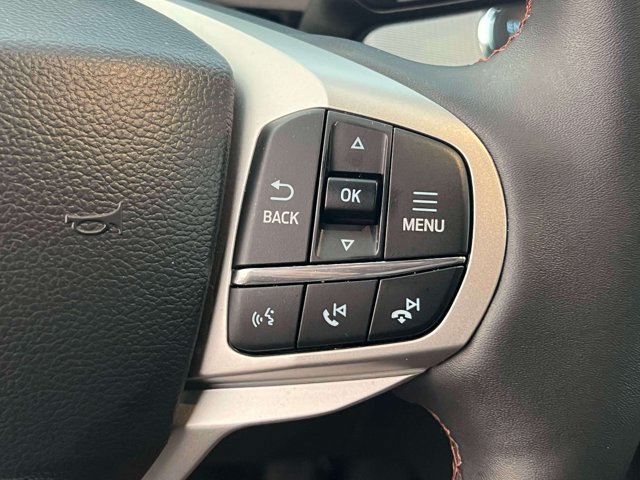 Used 2026 Ford Explorer Active AWD/4WD image 28