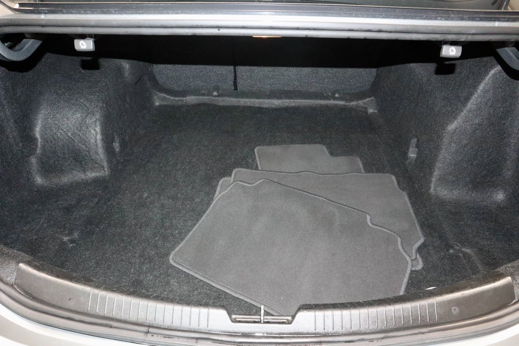 Used 2024 Chevrolet Malibu LT image 14