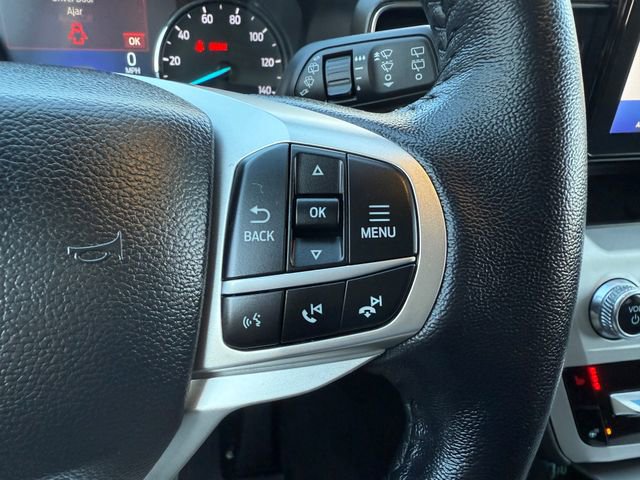 Used 2022 Ford Explorer XLT w/ Equipment Group 202A image 17