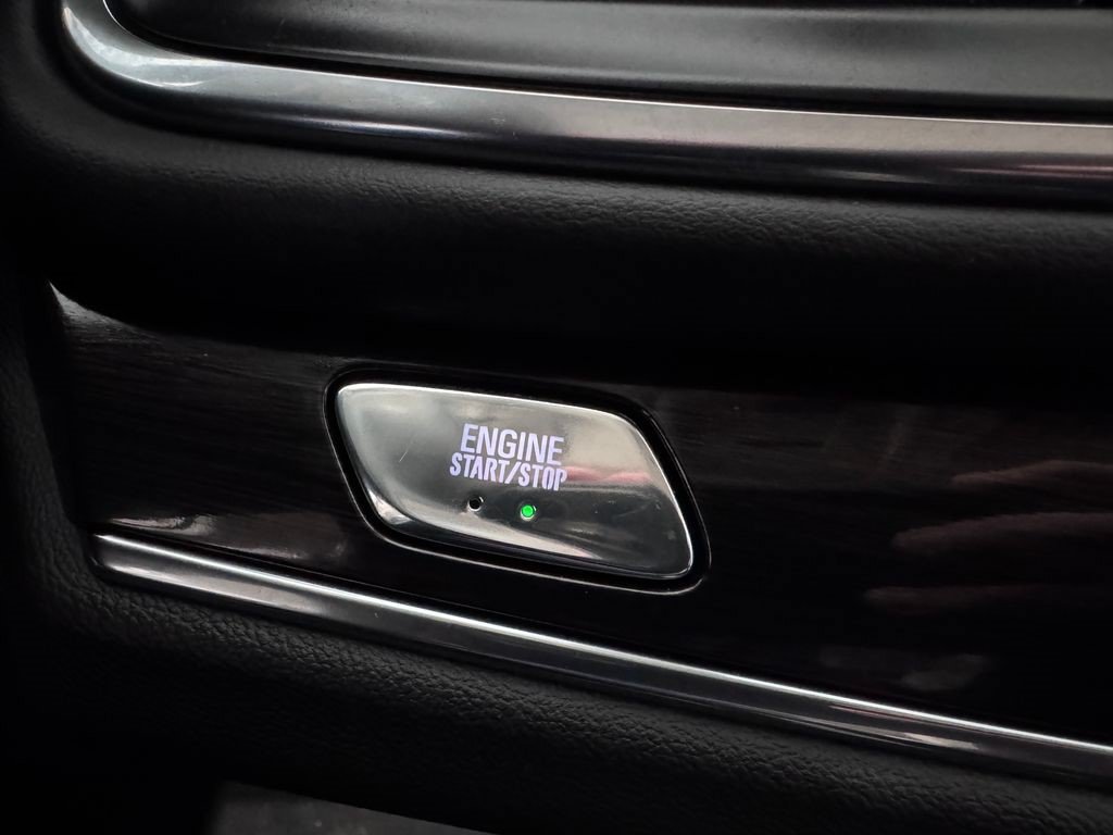 Certified 2023 Buick Enclave Essence AWD/4WD image 16