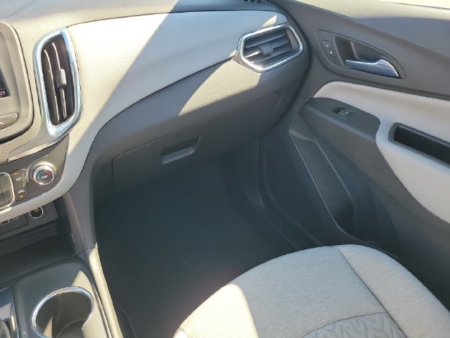 Used 2024 Chevrolet Equinox LS FWD image 17