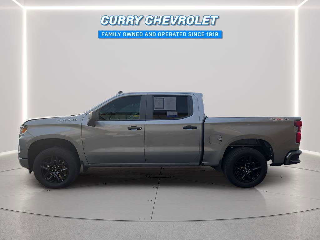 Used 2023 Chevrolet Silverado 1500 Custom image 15