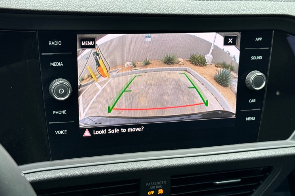 Used 2020 Volkswagen Jetta SEL FWD image 20
