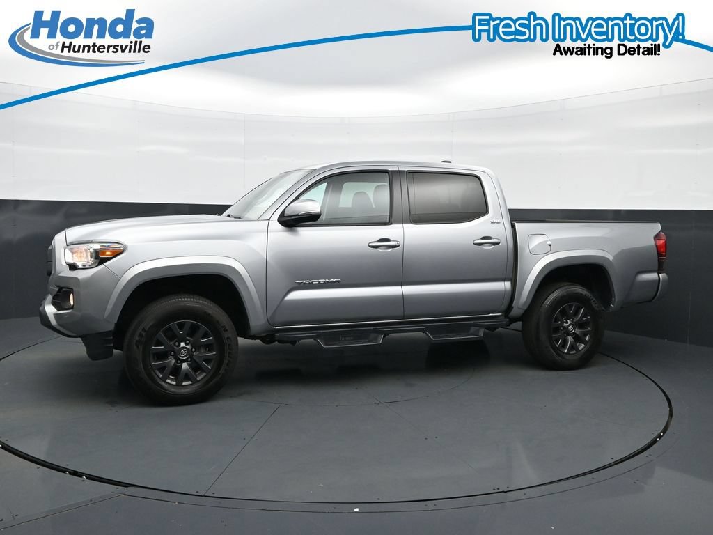 Used 2023 Toyota Tacoma SR5 w/ Technology Package AWD/4WD image 6