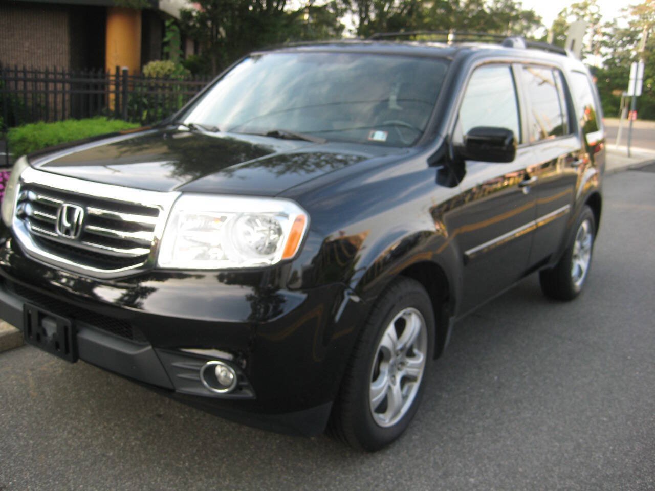 Used 2015 Honda Pilot EX-L image 3