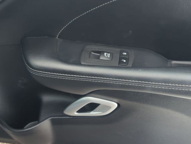 Used 2022 Dodge Challenger R/T w/ Plus Package image 28