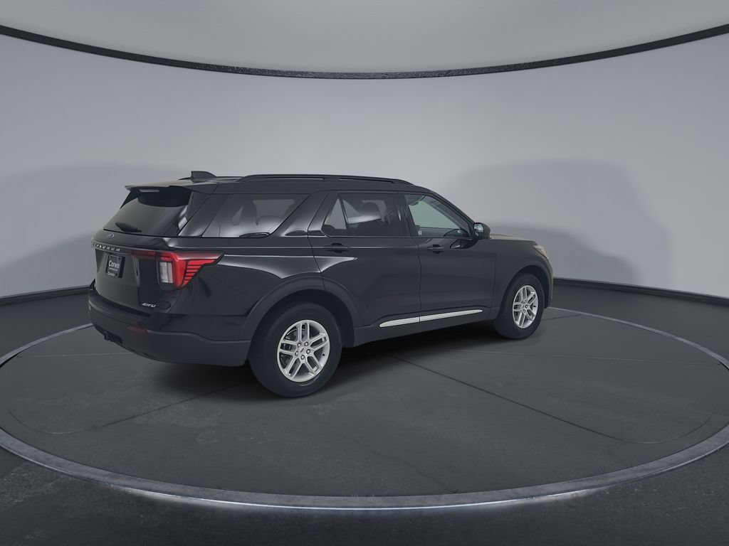 Used 2025 Ford Explorer Active AWD/4WD image 16