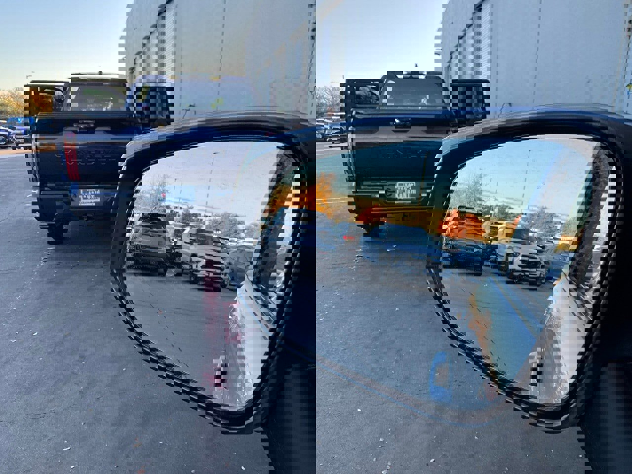 Used 2025 Toyota RAV4 XLE image 19