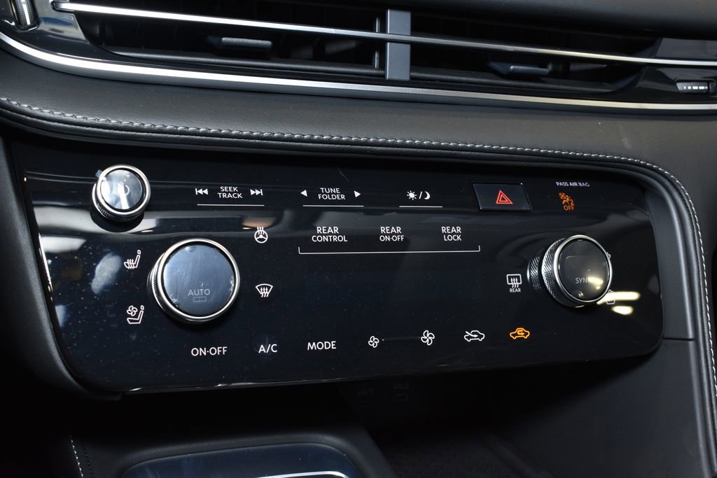 New 2026 INFINITI QX60 Luxe w/ Family Package image 27