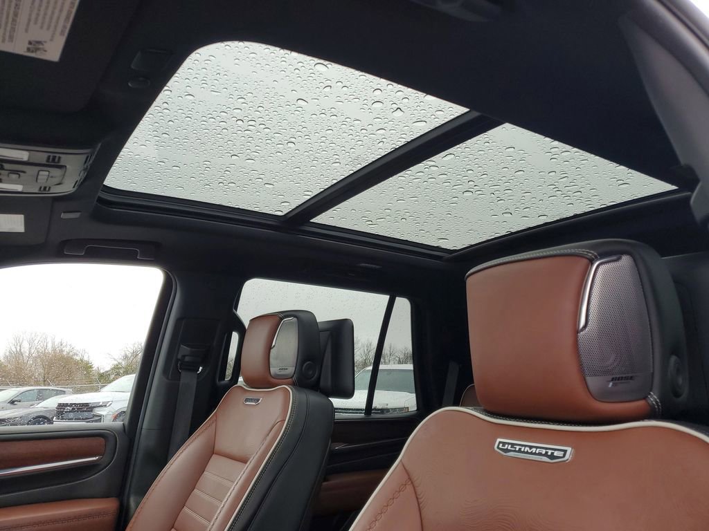 Certified 2023 GMC Yukon Denali Ultimate w/ LPO, Floor Liner Package image 15