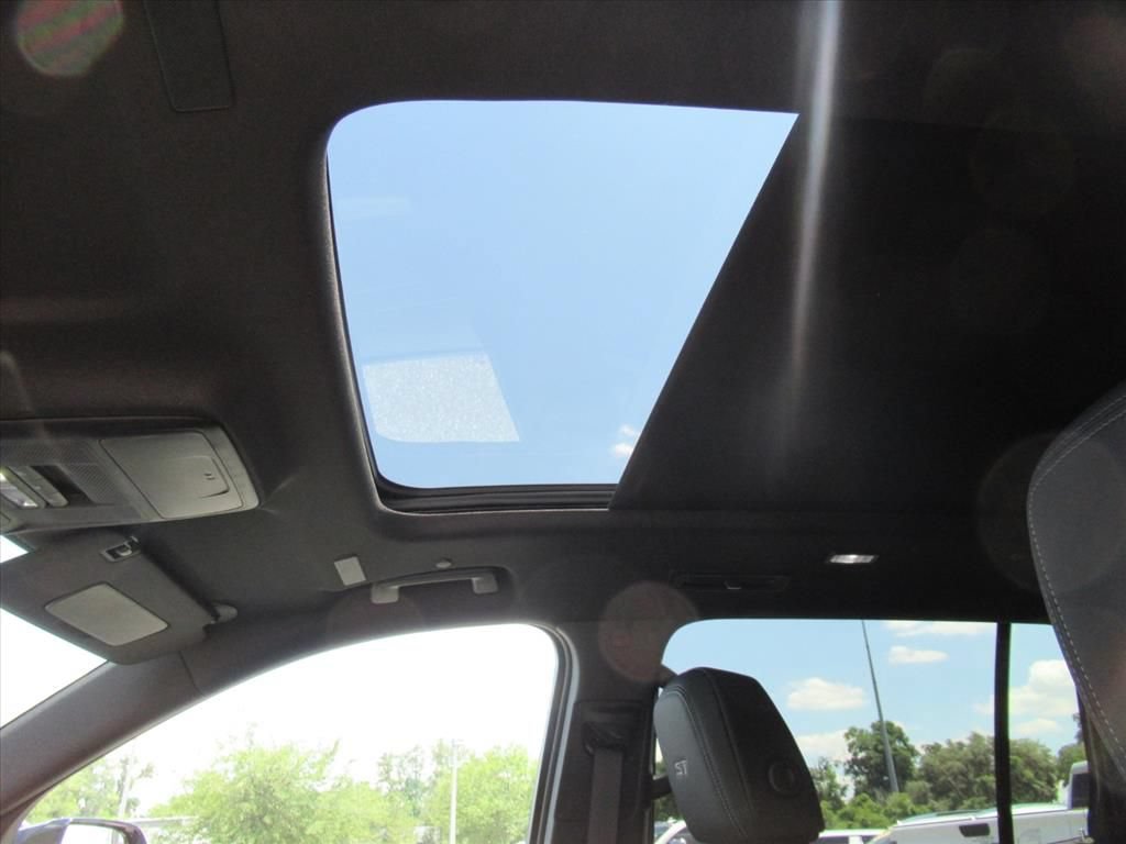 New 2026 Buick Enclave Sport Touring w/ Power Package FWD image 15
