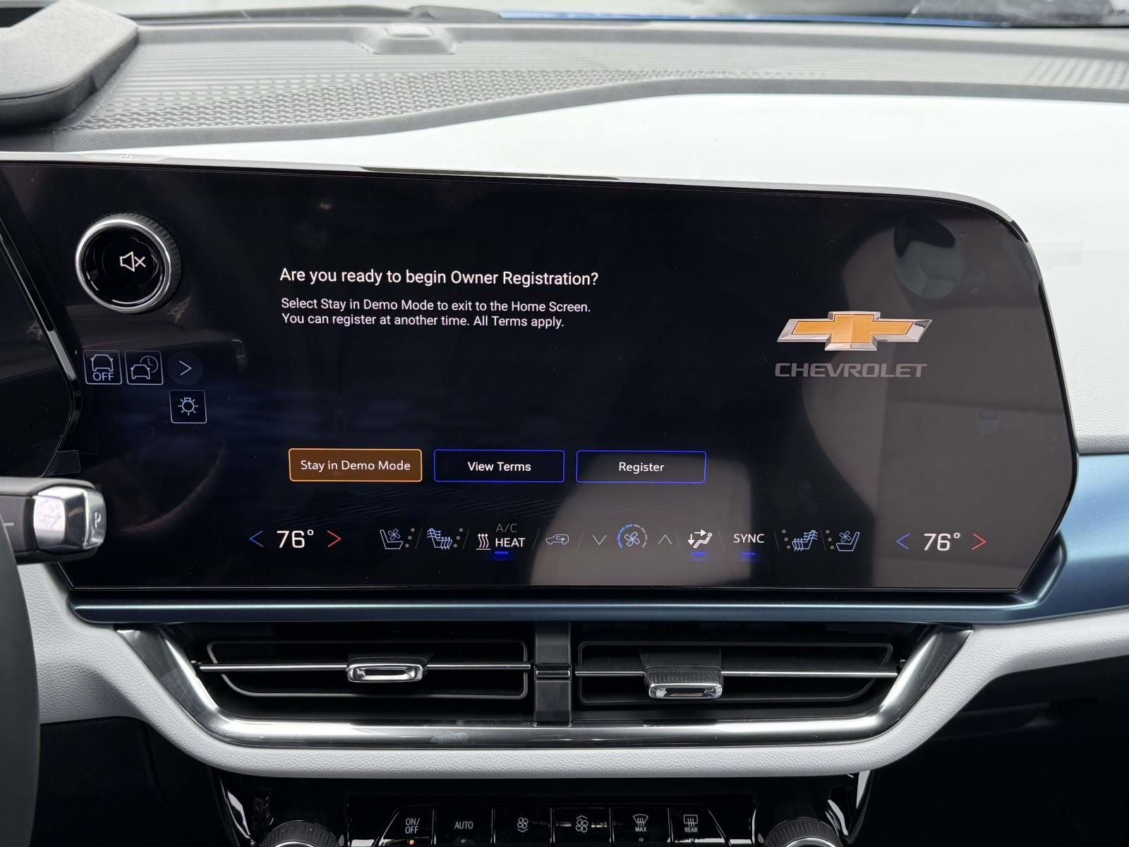 New 2026 Chevrolet Equinox EV LT w/ Convenience Package II image 9