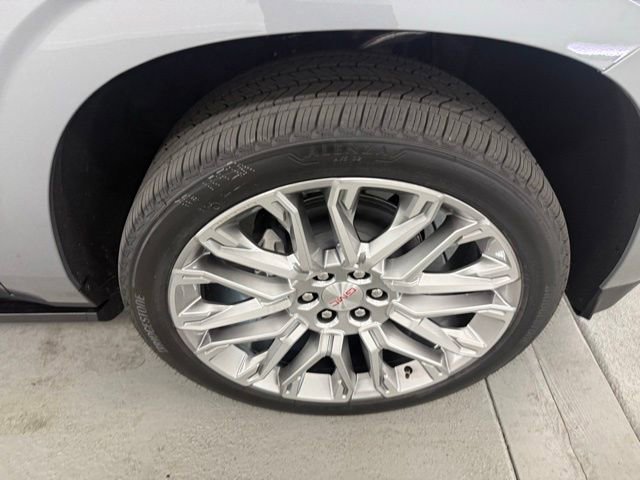 New 2026 GMC Yukon Denali w/ Denali Reserve Package AWD/4WD image 4