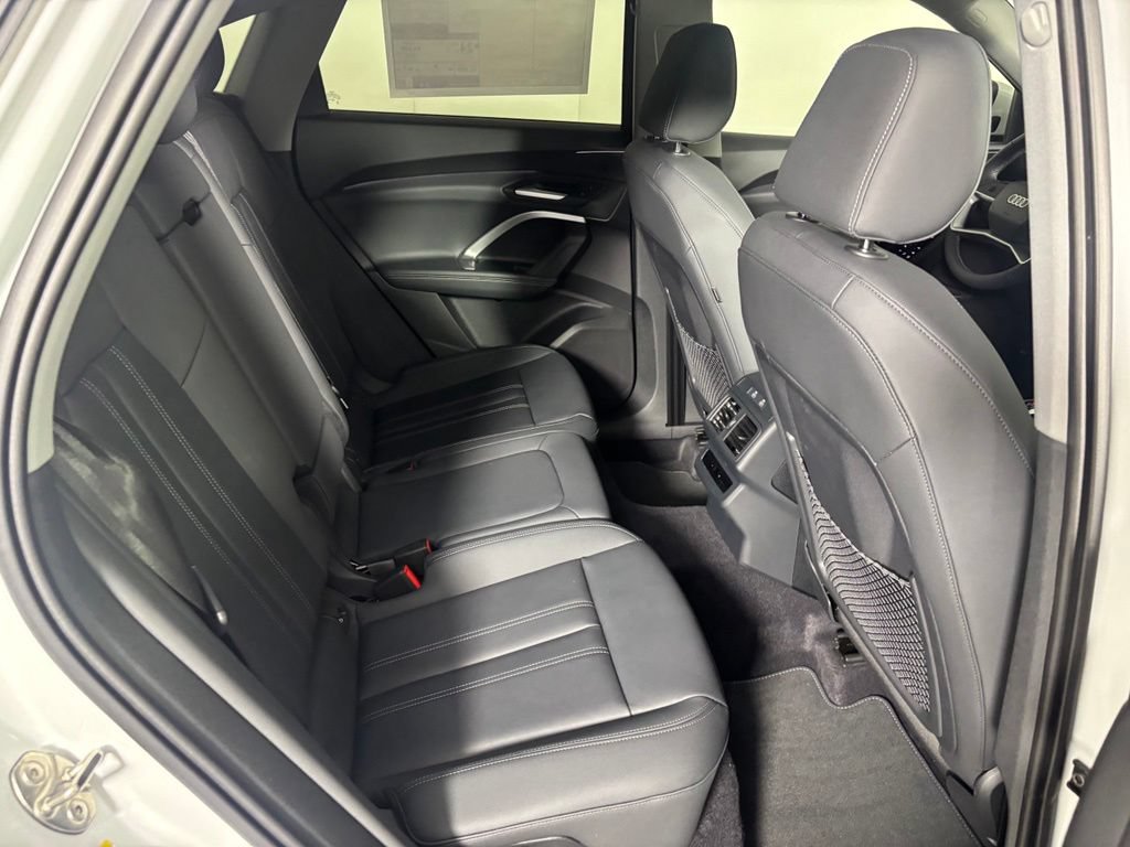 New 2026 Audi Q5 Premium AWD/4WD image 12