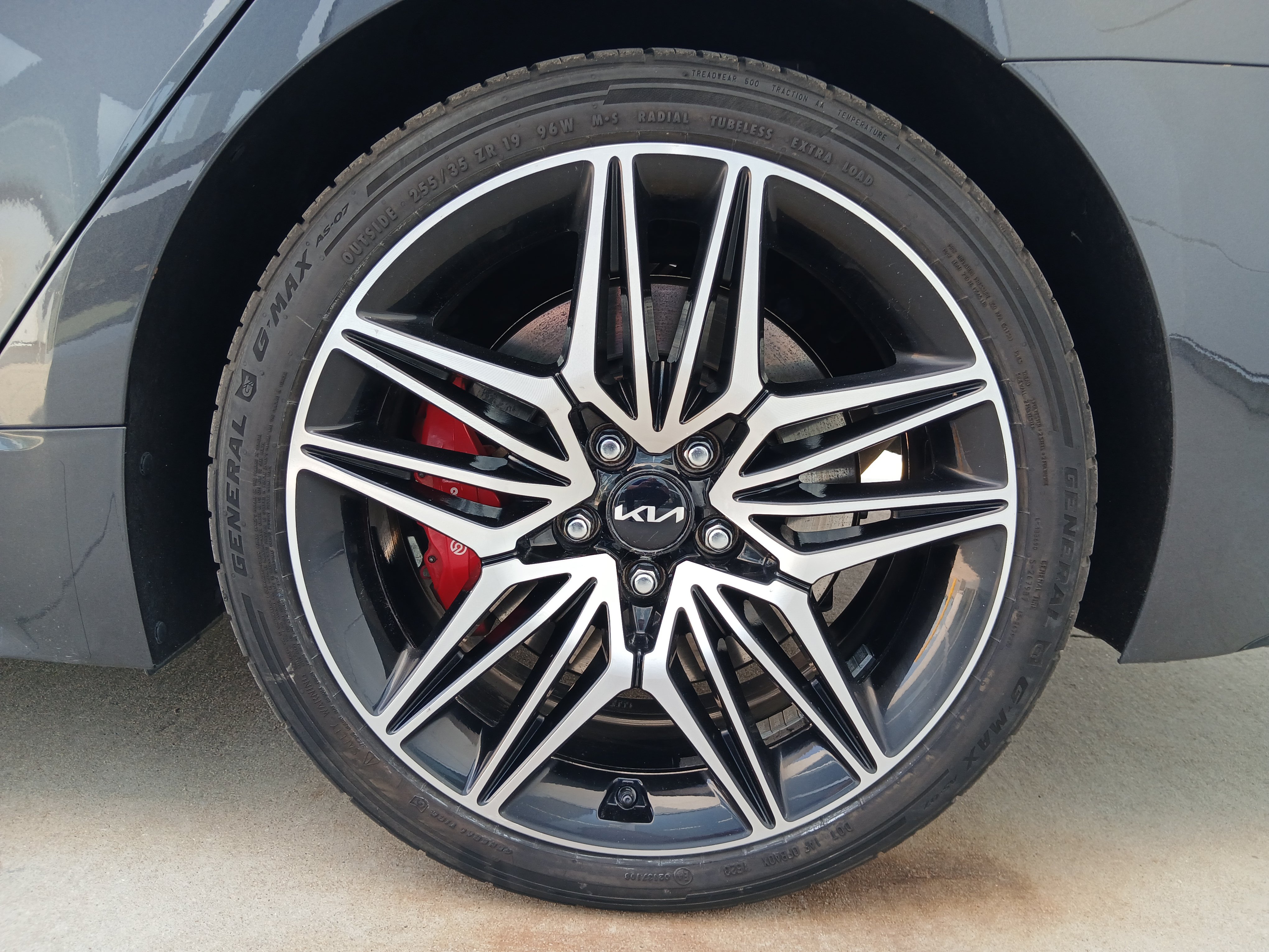 Used 2022 Kia Stinger GT2 w/ Red Interior Color Package AWD/4WD image 22