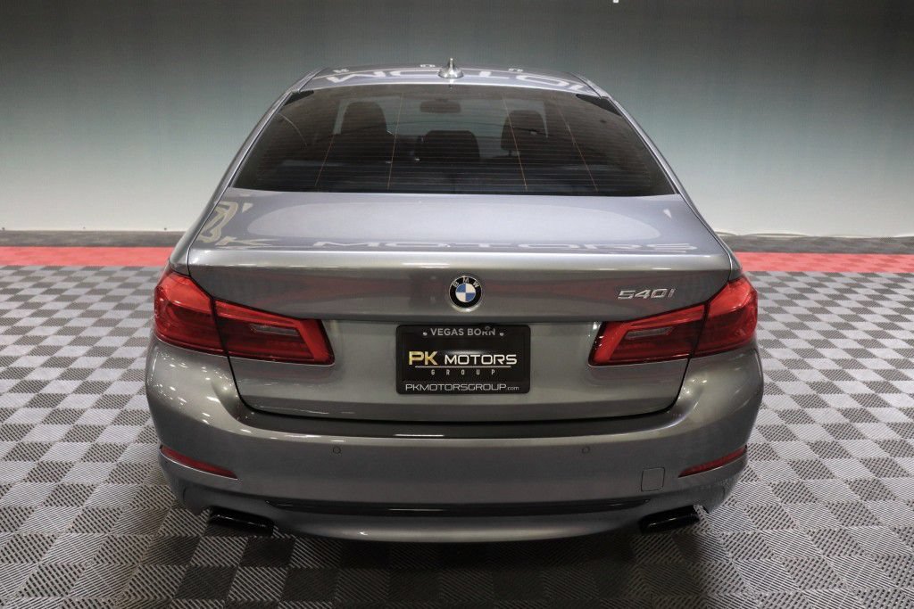 Used 2017 BMW 540i w/ Premium Package RWD image 7