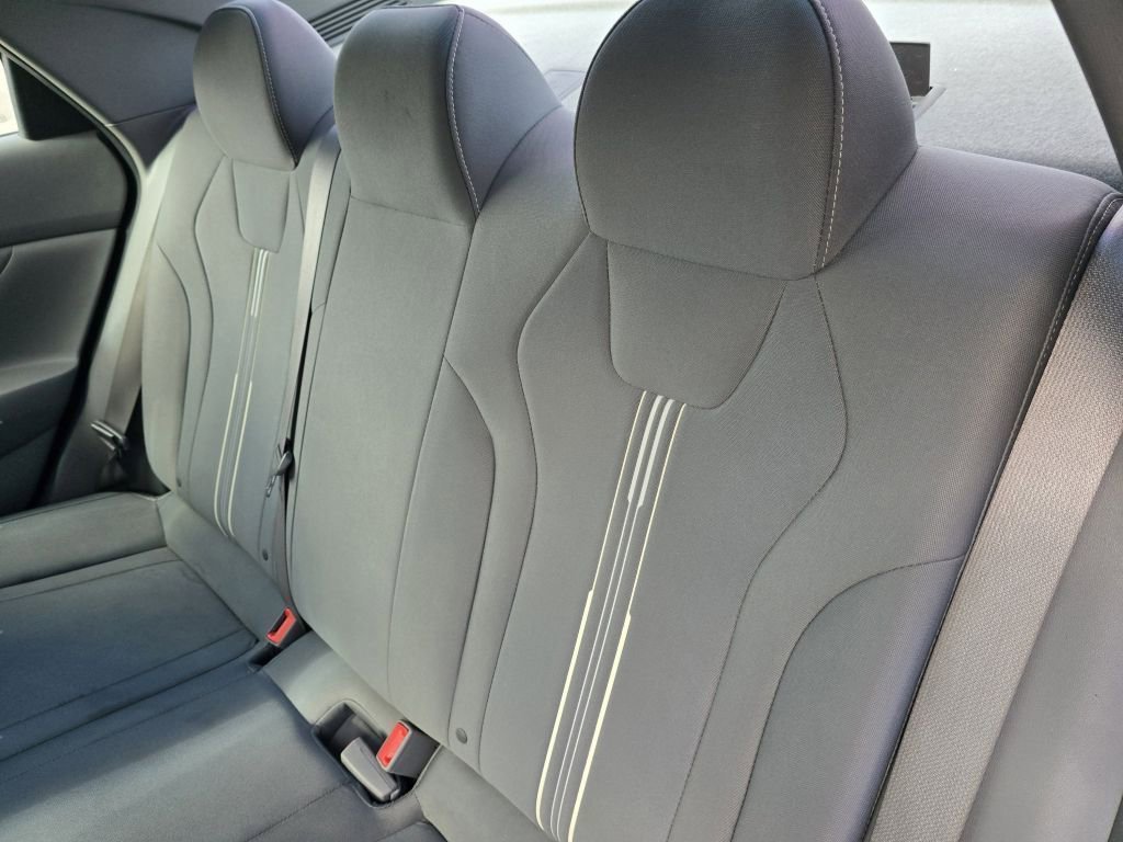 Used 2023 Hyundai Elantra SEL w/ Cargo Package image 26