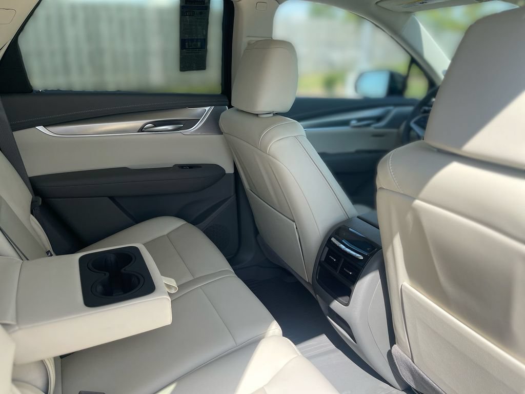 New 2026 Cadillac XT5 Premium Luxury w/ Driver Assist Package FWD image 39