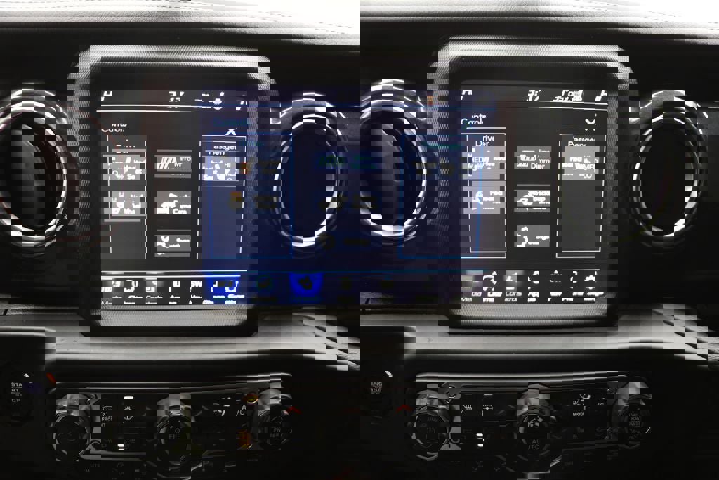 Used 2022 Jeep Wrangler Unlimited Sahara image 21