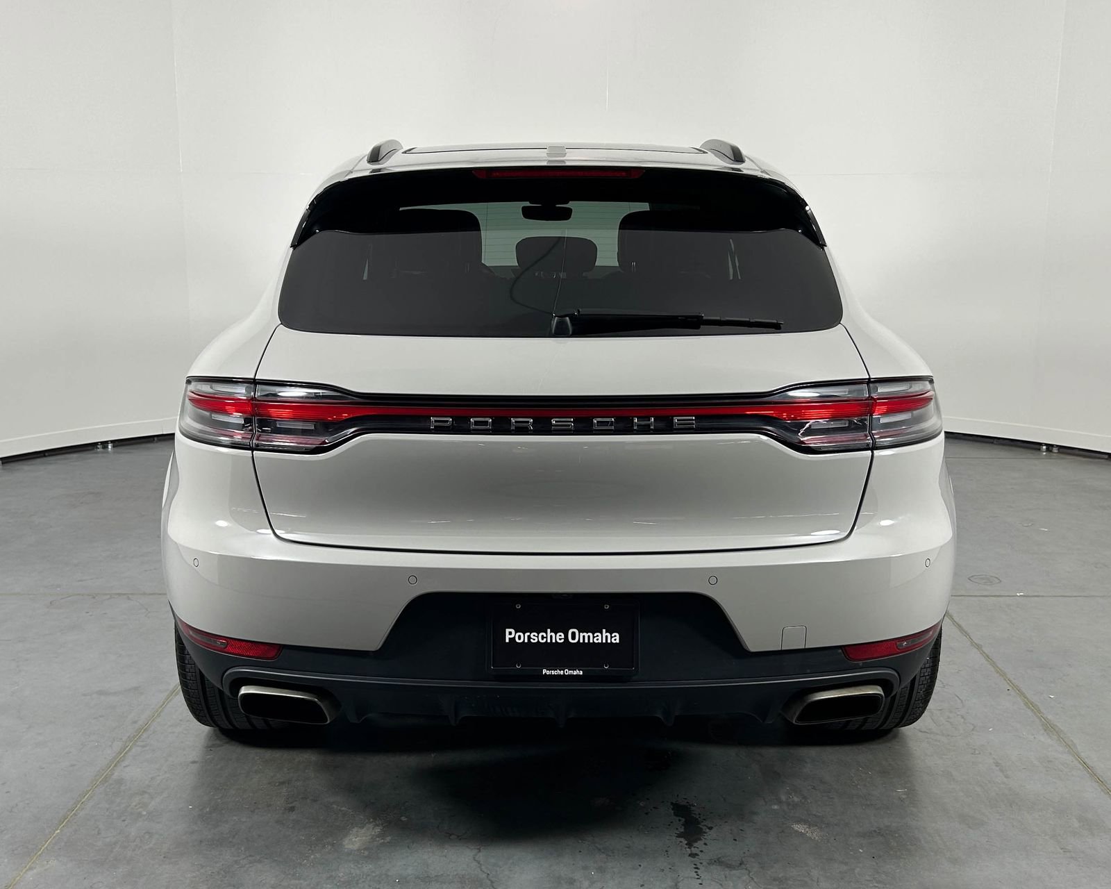 Used 2021 Porsche Macan AWD/4WD image 6