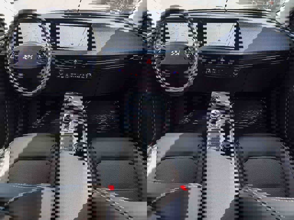 Used 2024 Kia EV6 Light image 11