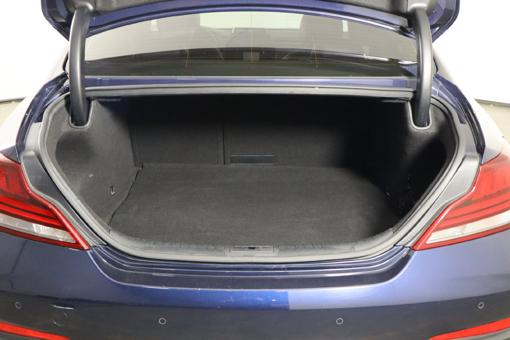 Used 2019 Genesis G70 2.0T Advanced w/ Sport Package RWD image 16