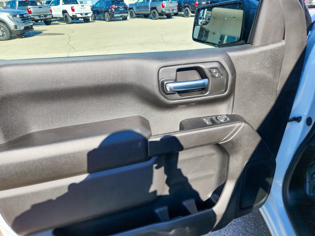 New 2026 GMC Sierra 1500 Pro w/ Pro Value Package image 9