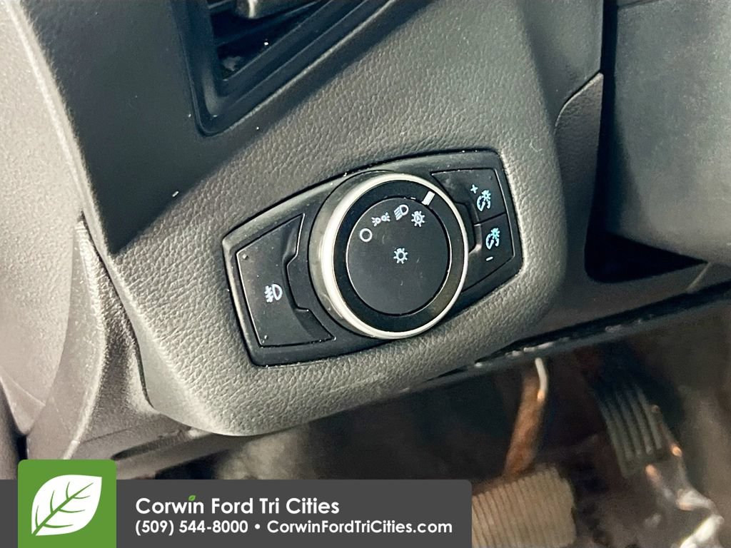 Used 2015 Ford Escape SE AWD/4WD image 19